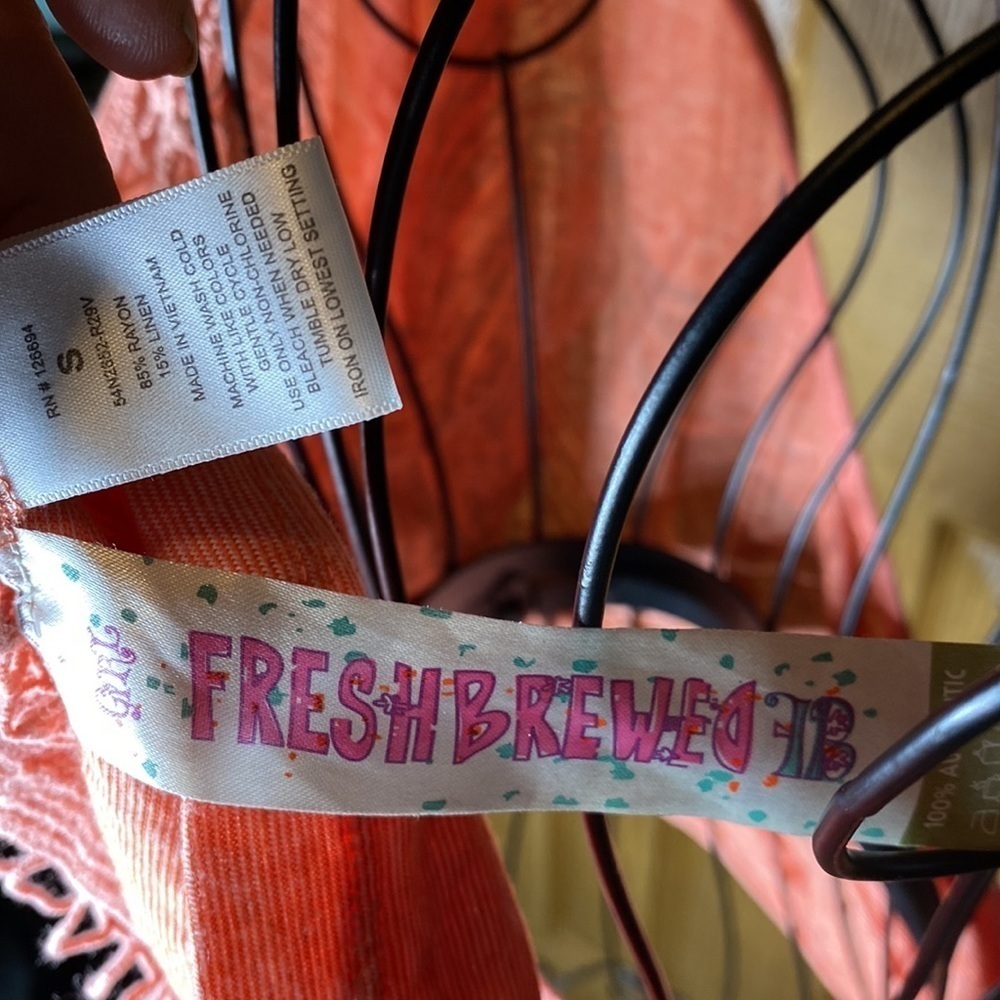 Girl fresh brewed fb shirt​​​ - Picture 5 of 5